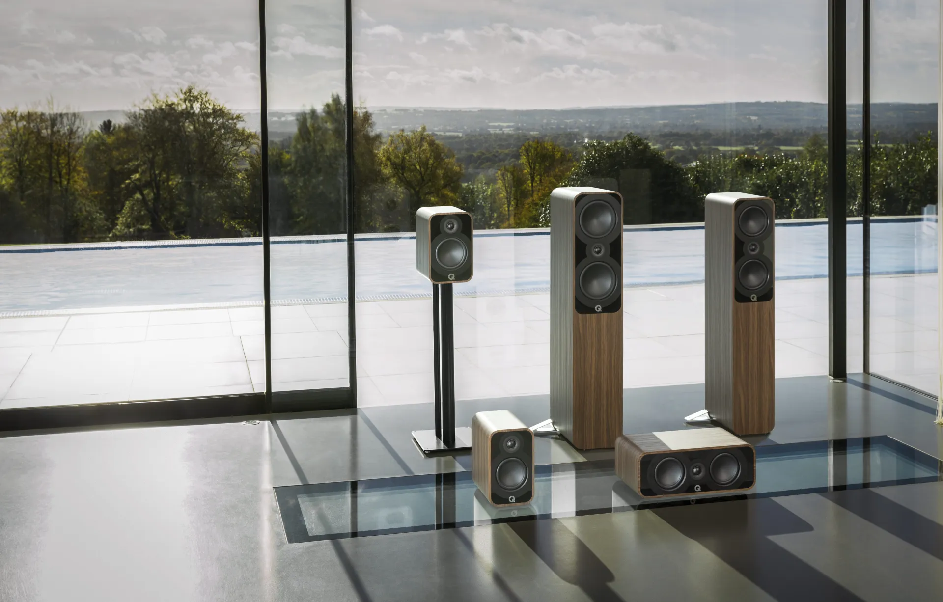 Diffusori Q Acoustics Serie 5000 Santos Rosewood